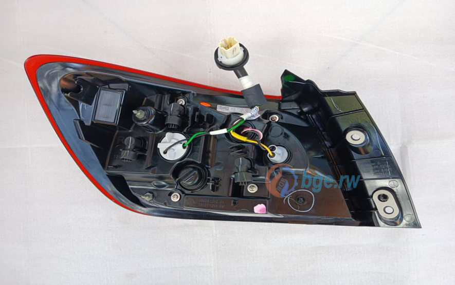 LAMP UNIT, RR COMBINATION RH B